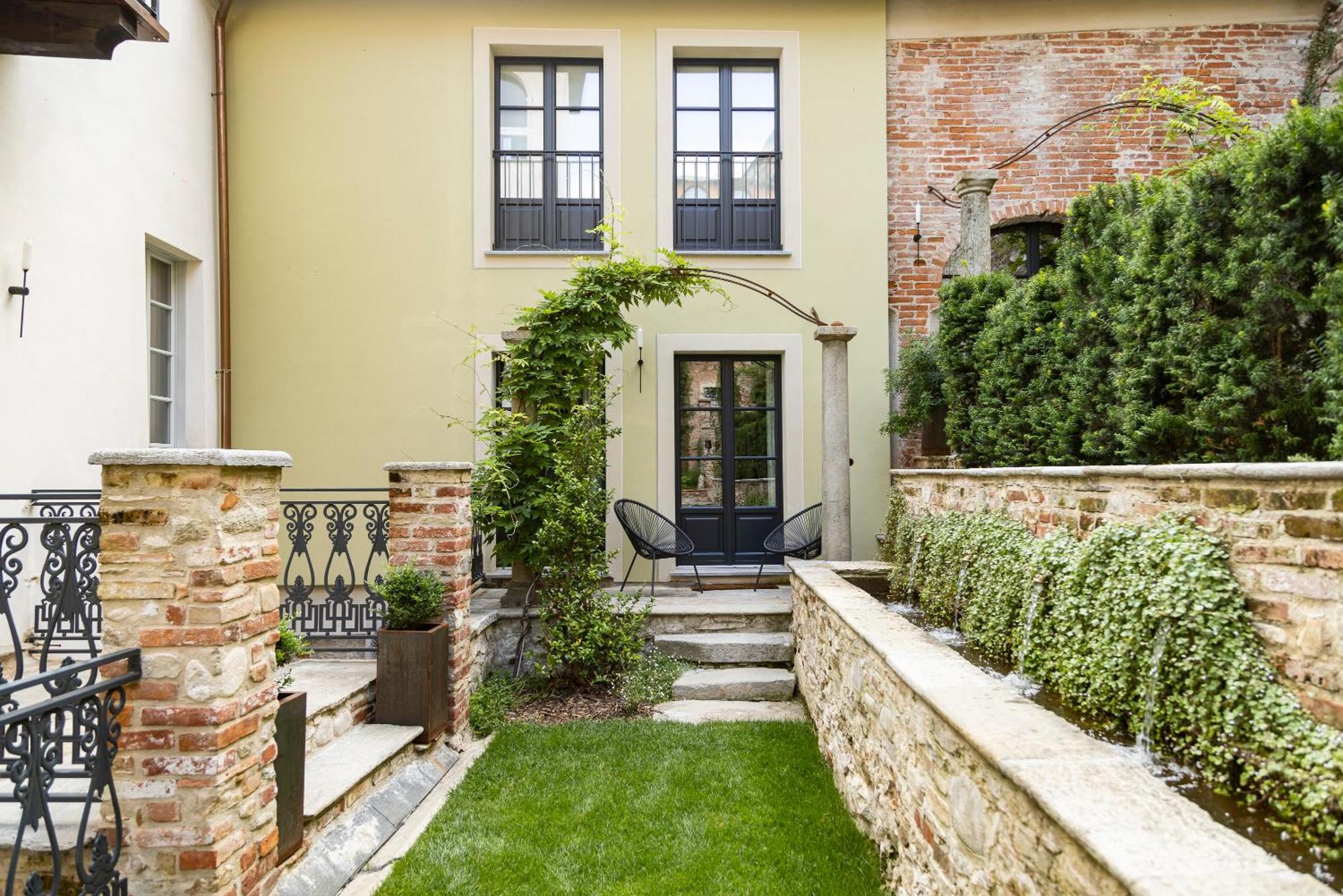 לינה וארוחת בוקר Mondovì Palazzo Fauzone Relais מראה חיצוני תמונה