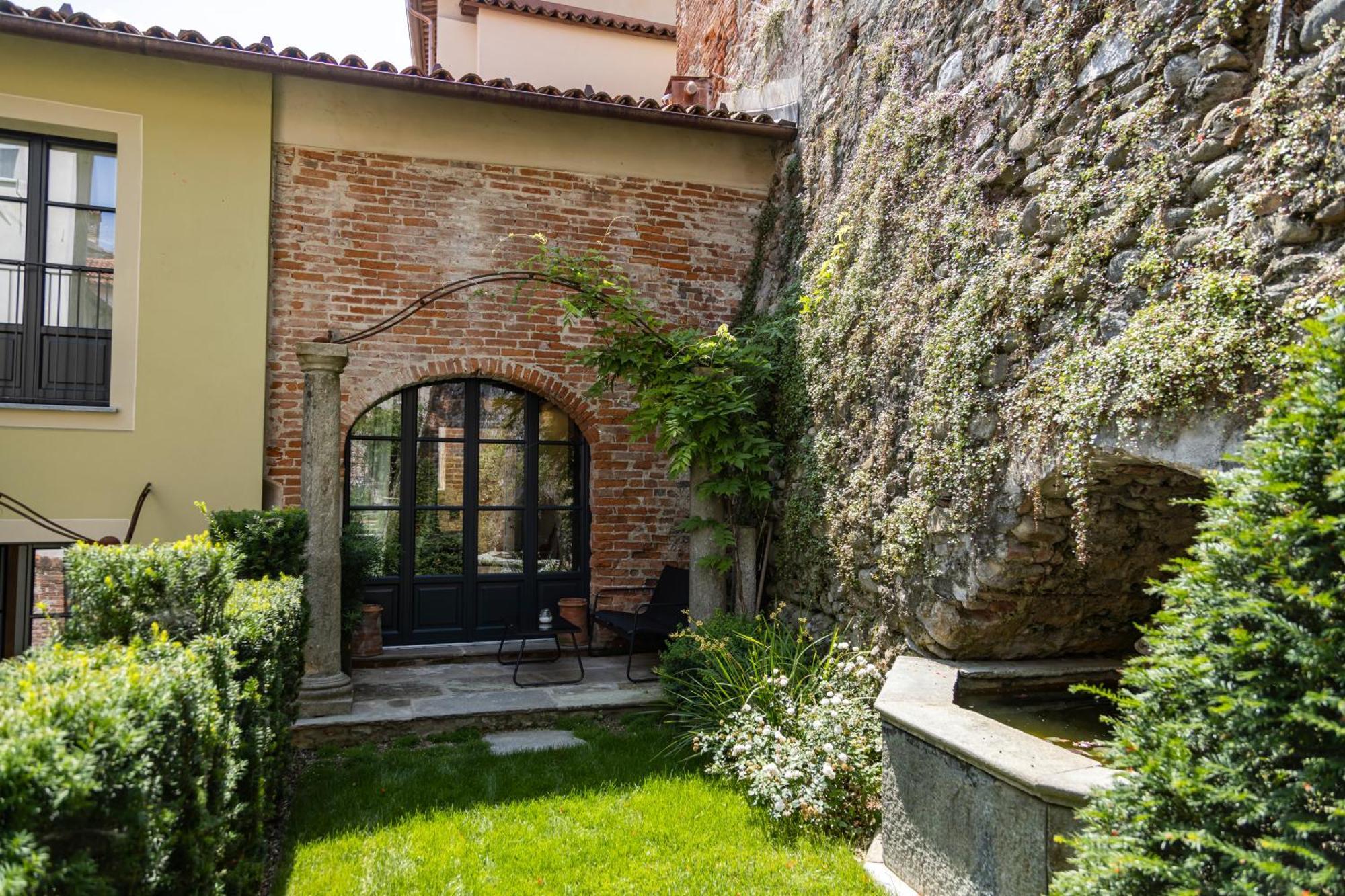 לינה וארוחת בוקר Mondovì Palazzo Fauzone Relais מראה חיצוני תמונה